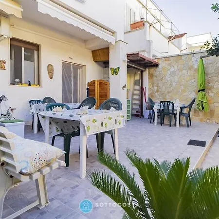 Garden Flat - * San Foca